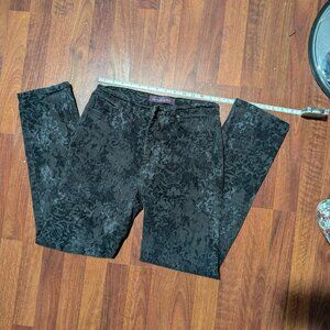 Gloria Vanderbilt Amanda Jeans ~ 6 ~ Black & Gray Pattern